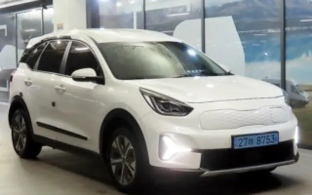 더뉴니로 중고차 니로 플러스 EV 어스 매물 사진 14 - 2022/09 146,262km