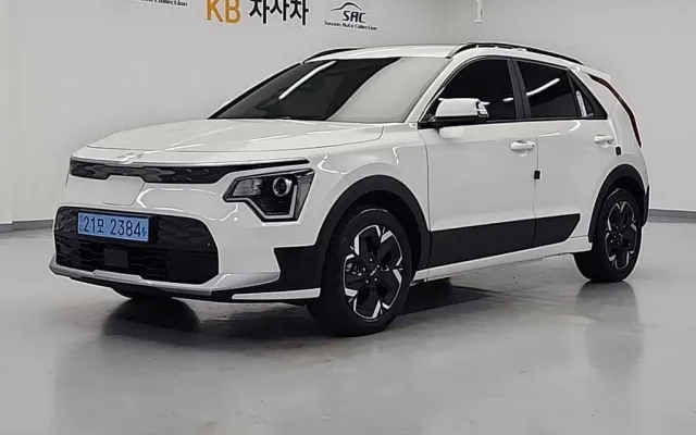 더뉴니로 중고차 디 올 뉴 니로 EV 에어 매물 사진 18 - 2024/03 17,891km